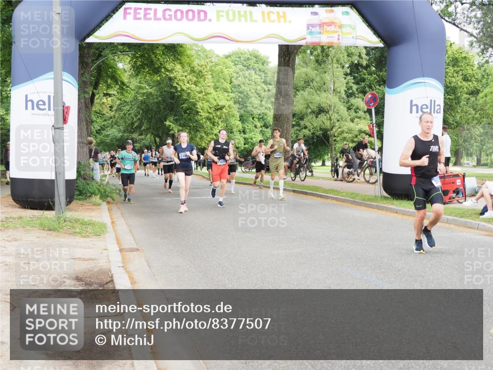 29.06.2025 - hella hamburg halbmarathon MichiJ http://msf.ph/oto/8377507 29.06.2025 10:45:41 Zwischen KM18-KM19 1642, 2584, 2677, 2759, 2855, 3114, 4550, 6636, 6860, 8392, 8929, 9230, 15263, 16922, 17810, 17852, 18730, 18833, 19002, 19003 meine-sportfotos.de