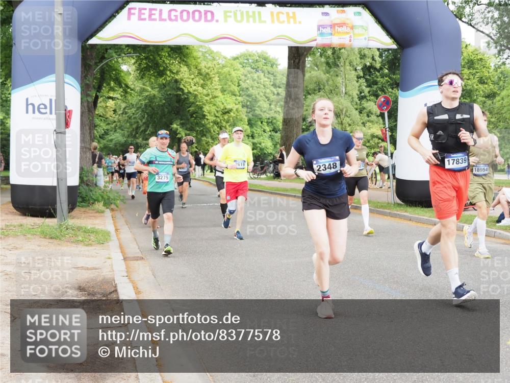 29.06.2025 - hella hamburg halbmarathon MichiJ http://msf.ph/oto/8377578 29.06.2025 10:45:45 Zwischen KM18-KM19 2348, 2584, 2619, 2677, 2759, 2855, 3114, 4550, 6860, 8392, 10759, 16980, 17839, 17852, 18232, 18833, 18954 meine-sportfotos.de