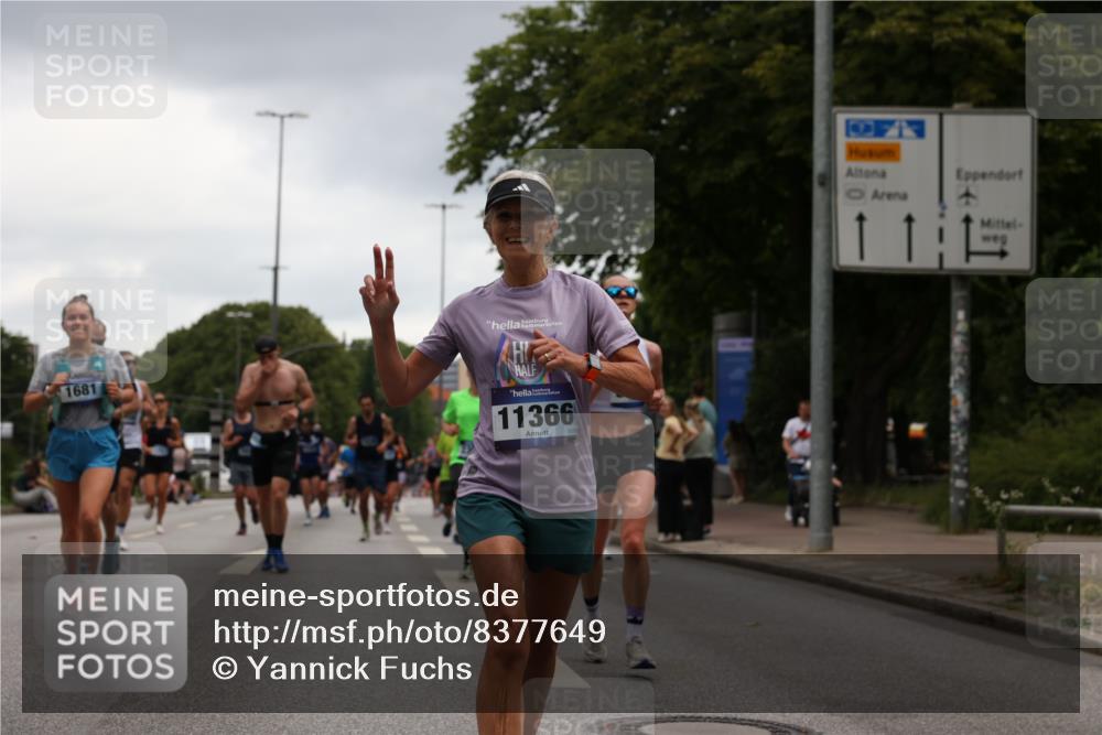 29.06.2025 - hella hamburg halbmarathon Yannick Fuchs http://msf.ph/oto/8377649 29.06.2025 10:54:30 20KM 1653, 1681, 2091, 2363, 4013, 6033, 6309, 6487, 6754, 7065, 7636, 8003, 8191, 8421, 8422, 8509, 8923, 9434, 10534, 10576, 11041, 11366, 11753, 11937, 12491, 13488, 13589, 14224, 14429, 14577, 15344, 17491, 17825, 17899, 18029, 18063, 18254, 18701, 19159, 19246 meine-sportfotos.de