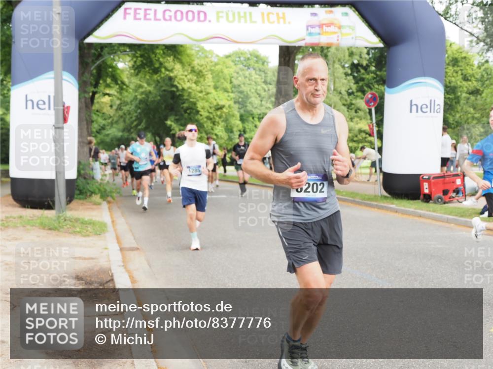 29.06.2025 - hella hamburg halbmarathon MichiJ http://msf.ph/oto/8377776 29.06.2025 10:45:50 Zwischen KM18-KM19 2348, 2619, 3279, 5926, 6202, 10759, 16980, 17839, 18232, 18254, 18954 meine-sportfotos.de