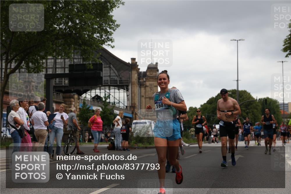 29.06.2025 - hella hamburg halbmarathon Yannick Fuchs http://msf.ph/oto/8377793 29.06.2025 10:54:31 20KM 1364, 1653, 1681, 2363, 4013, 6033, 6309, 6487, 6754, 7065, 7636, 8003, 8191, 8421, 8422, 8509, 8923, 10534, 10576, 11041, 11366, 11753, 11937, 12491, 13488, 13589, 14224, 14429, 14577, 15344, 17491, 17825, 17899, 17952, 18029, 18063, 18254, 18701, 19159, 19246 meine-sportfotos.de