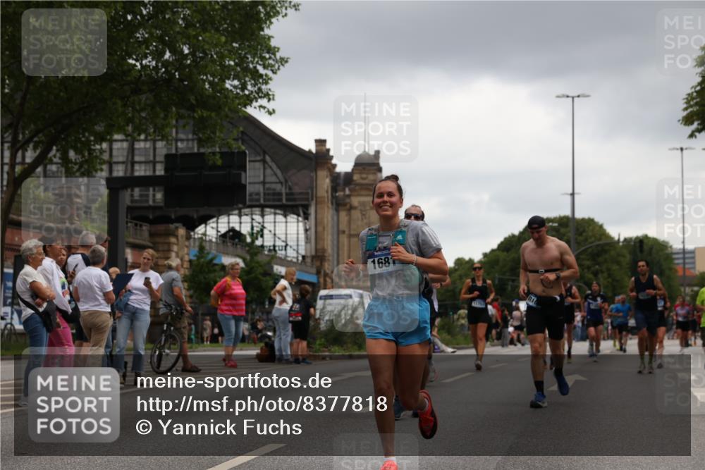 29.06.2025 - hella hamburg halbmarathon Yannick Fuchs http://msf.ph/oto/8377818 29.06.2025 10:54:31 20KM 1364, 1653, 1681, 2363, 4013, 6033, 6309, 6487, 6754, 7065, 7636, 8003, 8191, 8421, 8422, 8509, 8923, 10534, 10576, 11041, 11366, 11753, 11937, 12491, 13488, 13589, 14224, 14429, 14577, 15344, 17491, 17825, 17899, 17952, 18029, 18063, 18254, 18701, 19159, 19246 meine-sportfotos.de