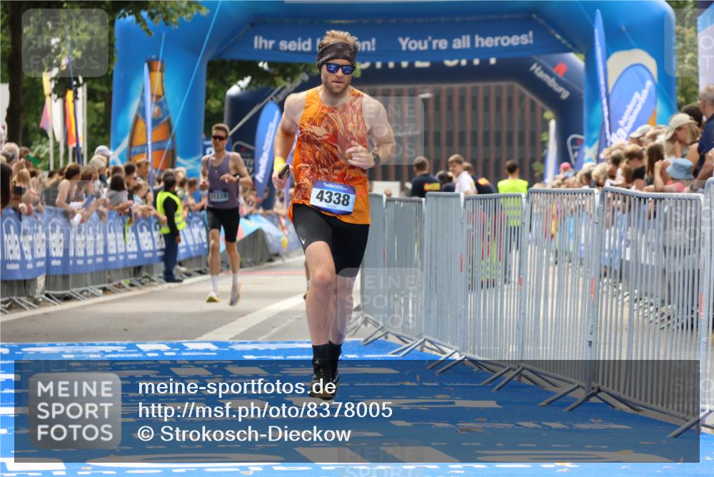 29.06.2025 - hella hamburg halbmarathon Strokosch-Dieckow http://msf.ph/oto/8378005 29.06.2025 10:25:36 Ziel 4338, 11228, 13346, 14107 meine-sportfotos.de