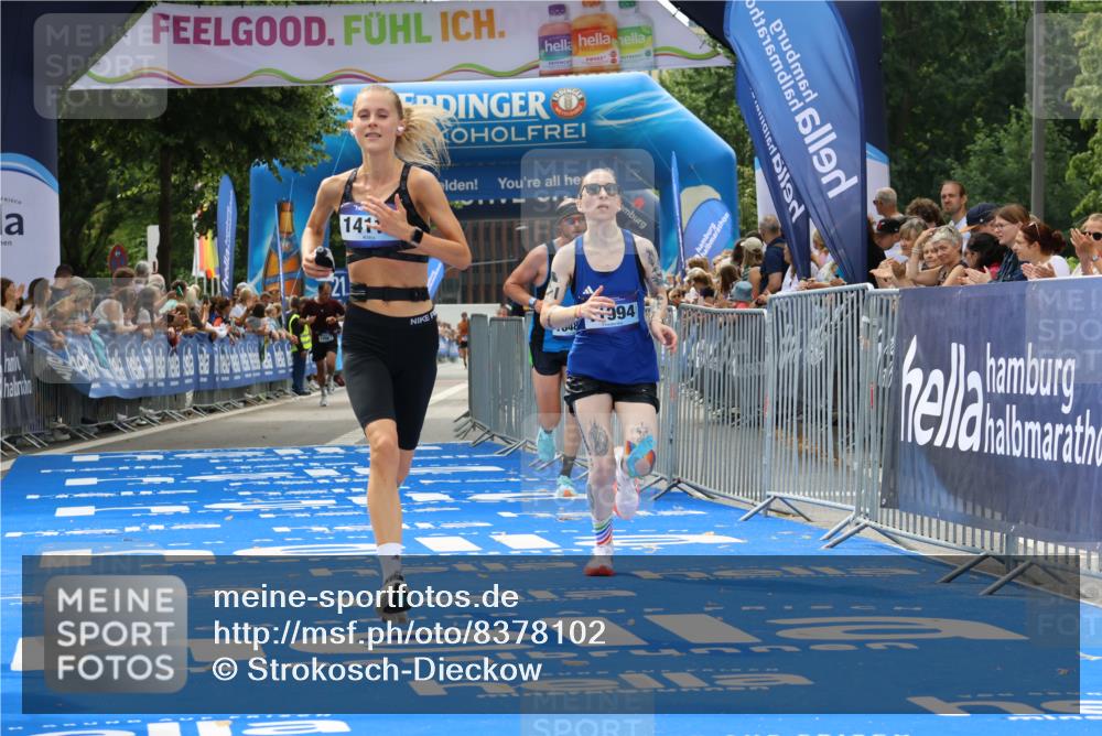 29.06.2025 - hella hamburg halbmarathon Strokosch-Dieckow http://msf.ph/oto/8378102 29.06.2025 10:25:13 Ziel 8376, 11994, 13913, 14113, 16484 meine-sportfotos.de