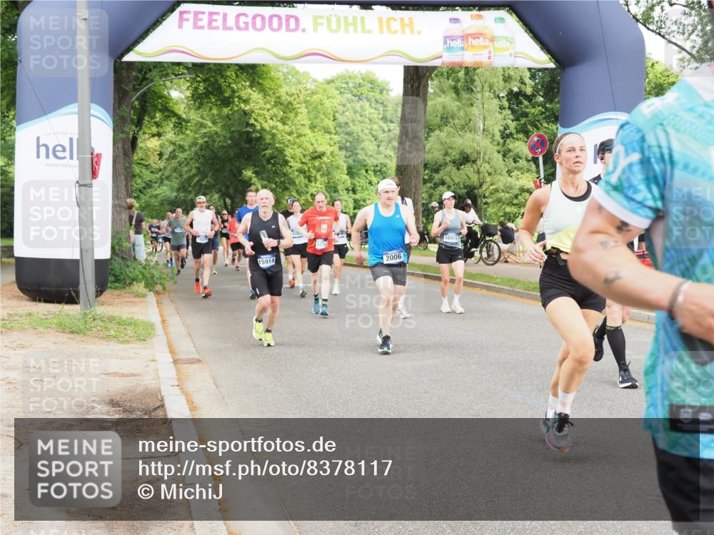 29.06.2025 - hella hamburg halbmarathon MichiJ http://msf.ph/oto/8378117 29.06.2025 10:45:54 Zwischen KM18-KM19 1285, 2006, 3279, 5926, 6202, 9353, 10539, 10915, 12509, 14375, 15914, 17825, 18153, 18254 meine-sportfotos.de