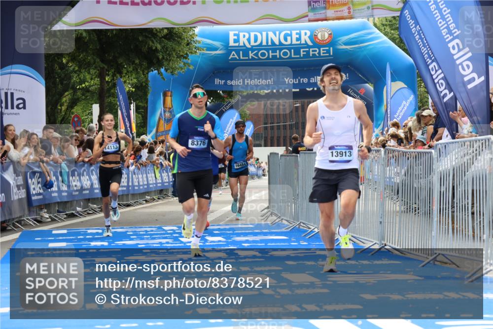 29.06.2025 - hella hamburg halbmarathon Strokosch-Dieckow http://msf.ph/oto/8378521 29.06.2025 10:25:09 Ziel 8376, 11078, 11994, 13913, 14113, 15483, 16484 meine-sportfotos.de