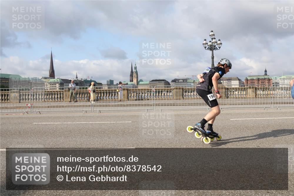 29.06.2025 - hella hamburg halbmarathon Lena Gebhardt http://msf.ph/oto/8378542 29.06.2025 08:51:27 Lombardsbrücke 196, 196 meine-sportfotos.de