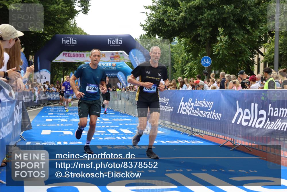 29.06.2025 - hella hamburg halbmarathon Strokosch-Dieckow http://msf.ph/oto/8378552 29.06.2025 10:47:47 Ziel 2340, 2708, 5915, 6836, 8564, 10988, 11283, 11961, 12679, 13948, 14383, 14730, 15478, 16205, 17229, 17451, 18356, 18430, 18836 meine-sportfotos.de