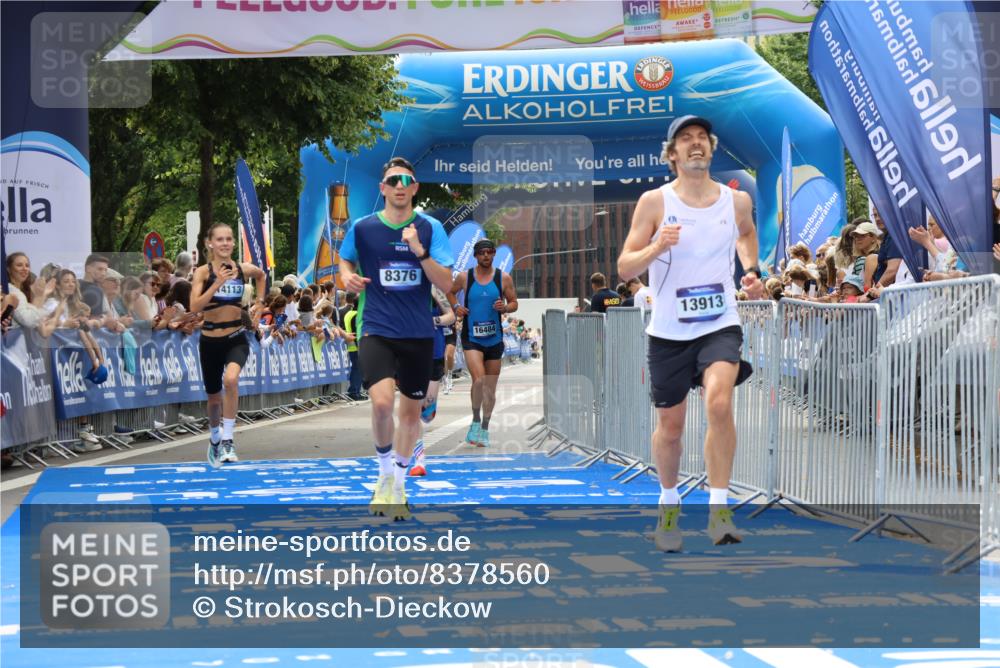 29.06.2025 - hella hamburg halbmarathon Strokosch-Dieckow http://msf.ph/oto/8378560 29.06.2025 10:25:10 Ziel 8376, 11078, 11994, 13913, 14113, 15483, 16484 meine-sportfotos.de