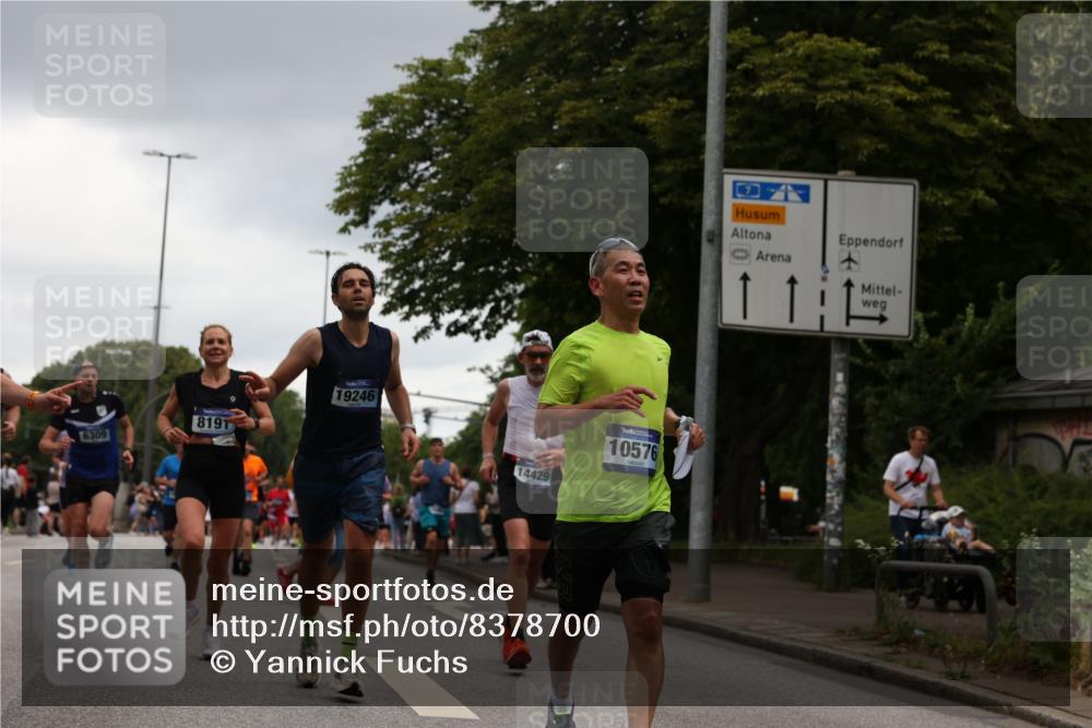 29.06.2025 - hella hamburg halbmarathon Yannick Fuchs http://msf.ph/oto/8378700 29.06.2025 10:54:36 20KM 1364, 1414, 1653, 1681, 2322, 2323, 2363, 6033, 6201, 6309, 6487, 6754, 6757, 7006, 7065, 7636, 8003, 8191, 8421, 8422, 8509, 8662, 8923, 9020, 9021, 10534, 10576, 11041, 11366, 11623, 11702, 11753, 11782, 11937, 12491, 13488, 13589, 14429, 15269, 17491, 17825, 17899, 17952, 18029, 18063, 19159, 19246 meine-sportfotos.de