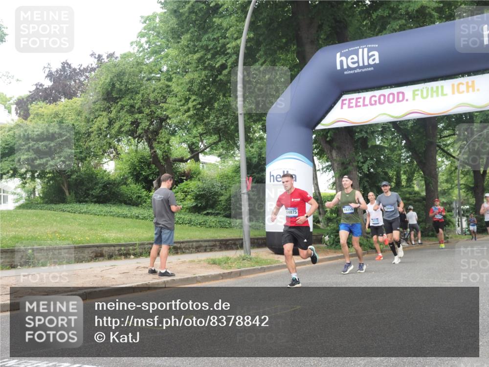 29.06.2025 - hella hamburg halbmarathon KatJ http://msf.ph/oto/8378842 29.06.2025 10:24:52 Zwischen KM18-KM19 3843 meine-sportfotos.de