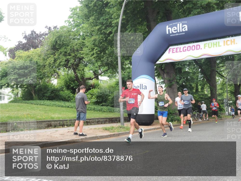 29.06.2025 - hella hamburg halbmarathon KatJ http://msf.ph/oto/8378876 29.06.2025 10:24:53 Zwischen KM18-KM19 3843 meine-sportfotos.de