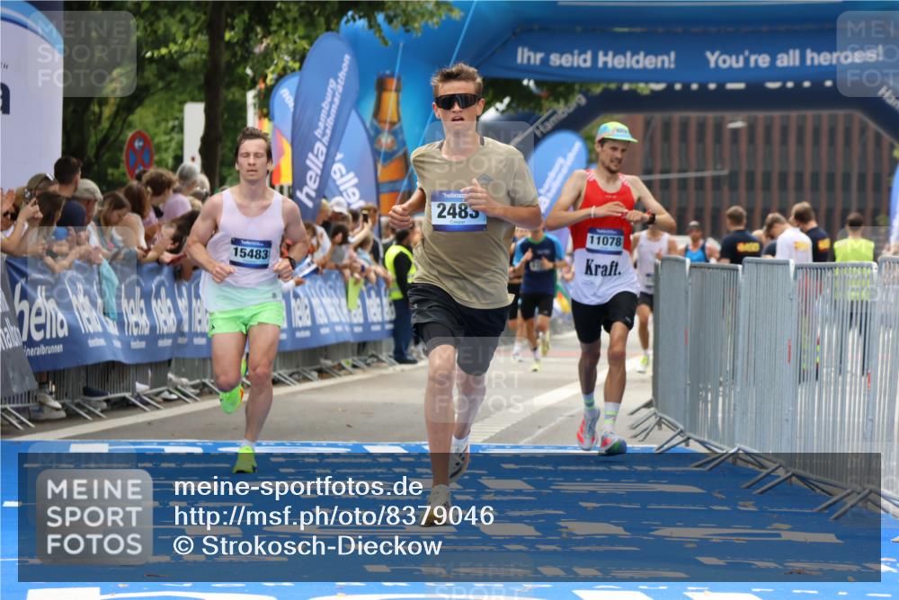 29.06.2025 - hella hamburg halbmarathon Strokosch-Dieckow http://msf.ph/oto/8379046 29.06.2025 10:25:01 Ziel 2483, 10867, 11078, 15483 meine-sportfotos.de