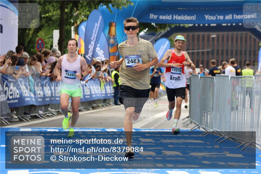 29.06.2025 - hella hamburg halbmarathon Strokosch-Dieckow http://msf.ph/oto/8379084 29.06.2025 10:25:01 Ziel 2483, 10867, 11078, 15483 meine-sportfotos.de