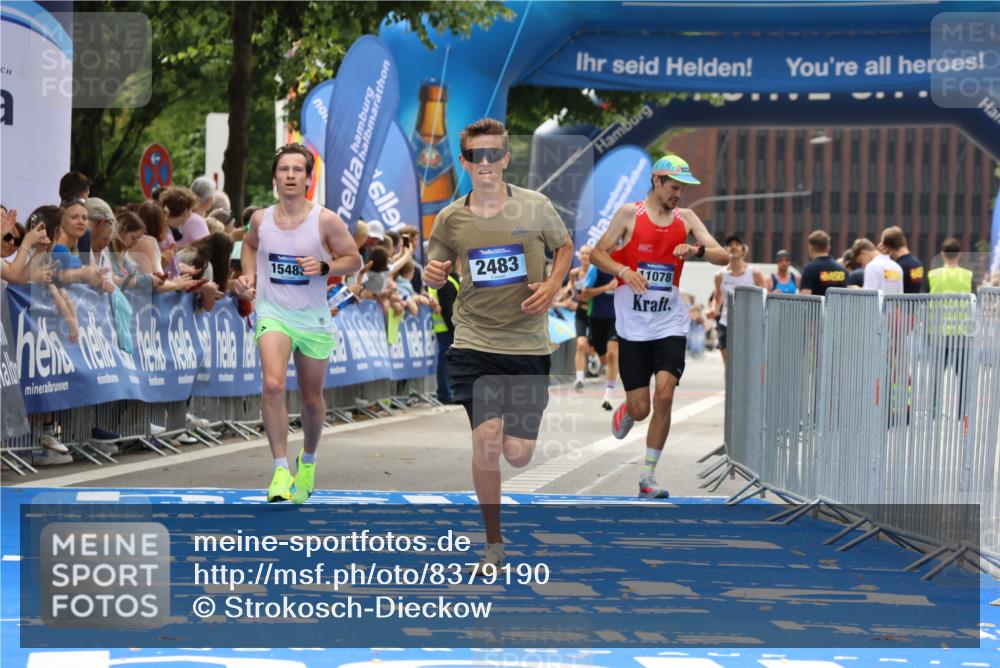 29.06.2025 - hella hamburg halbmarathon Strokosch-Dieckow http://msf.ph/oto/8379190 29.06.2025 10:25:00 Ziel 2483, 10867, 11078, 15483, 17752 meine-sportfotos.de