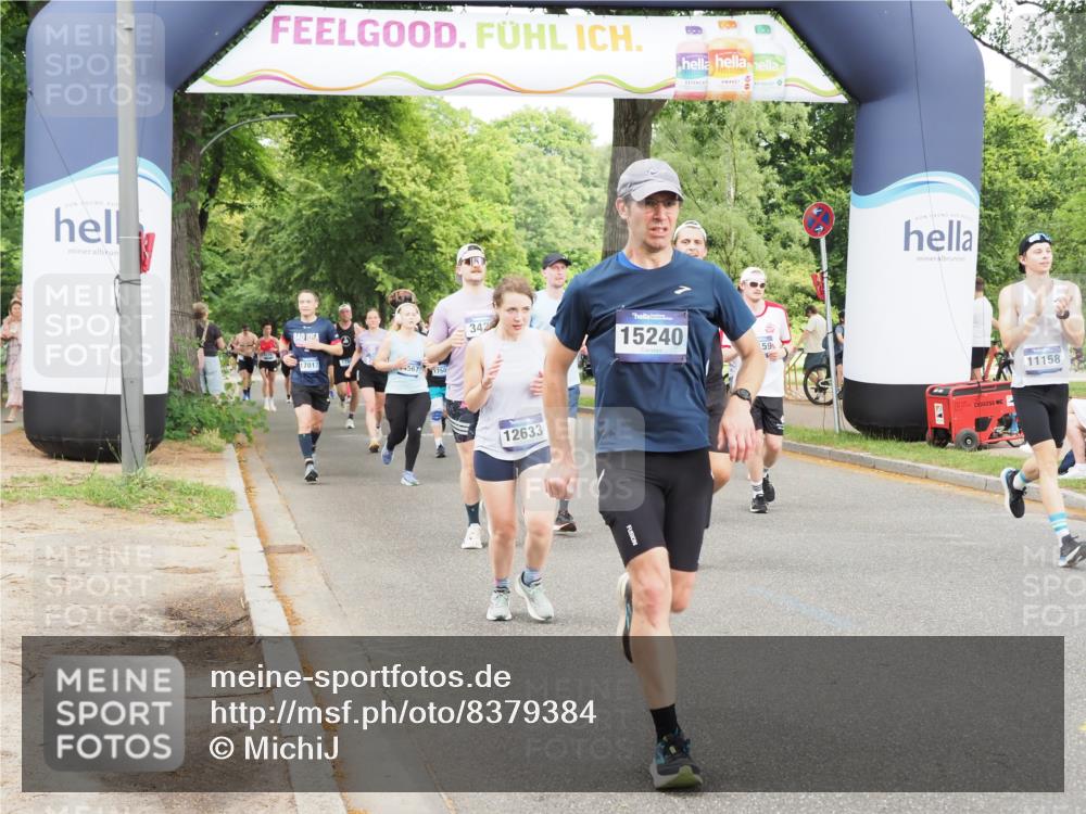 29.06.2025 - hella hamburg halbmarathon MichiJ http://msf.ph/oto/8379384 29.06.2025 10:46:05 Zwischen KM18-KM19 2957, 3181, 3425, 6208, 6997, 7259, 7287, 8089, 11158, 11159, 11757, 12378, 12406, 12633, 12809, 14355, 14429, 14567, 15240, 16160, 16341, 17176, 17931, 18467, 19246 meine-sportfotos.de