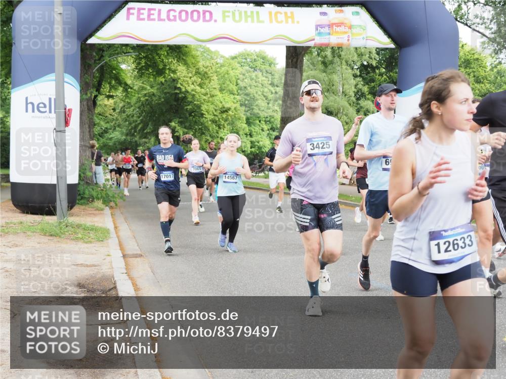 29.06.2025 - hella hamburg halbmarathon MichiJ http://msf.ph/oto/8379497 29.06.2025 10:46:07 Zwischen KM18-KM19 3181, 3425, 3983, 4502, 6208, 6997, 7259, 7287, 8089, 10703, 11158, 11159, 11808, 12378, 12406, 12633, 14355, 14567, 15240, 16160, 16341, 17017, 17931, 18467, 18716, 18985, 19246 meine-sportfotos.de