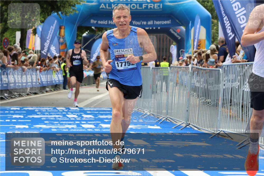 29.06.2025 - hella hamburg halbmarathon Strokosch-Dieckow http://msf.ph/oto/8379671 29.06.2025 10:24:54 Ziel 1271, 2483, 7142, 10867, 11678, 13872, 14836, 16361, 17752 meine-sportfotos.de