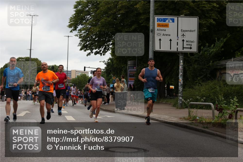 29.06.2025 - hella hamburg halbmarathon Yannick Fuchs http://msf.ph/oto/8379907 29.06.2025 10:54:41 20KM 1364, 1414, 1653, 1681, 2322, 2323, 2363, 6033, 6201, 6309, 6487, 6754, 6757, 7006, 7065, 7636, 7761, 8191, 8421, 8422, 8662, 8923, 9020, 9021, 10534, 10576, 11366, 11623, 11702, 11753, 11782, 11937, 12491, 13459, 13488, 13589, 14429, 15269, 17491, 17899, 17952, 18029, 18063, 18757, 19117, 19146, 19246 meine-sportfotos.de
