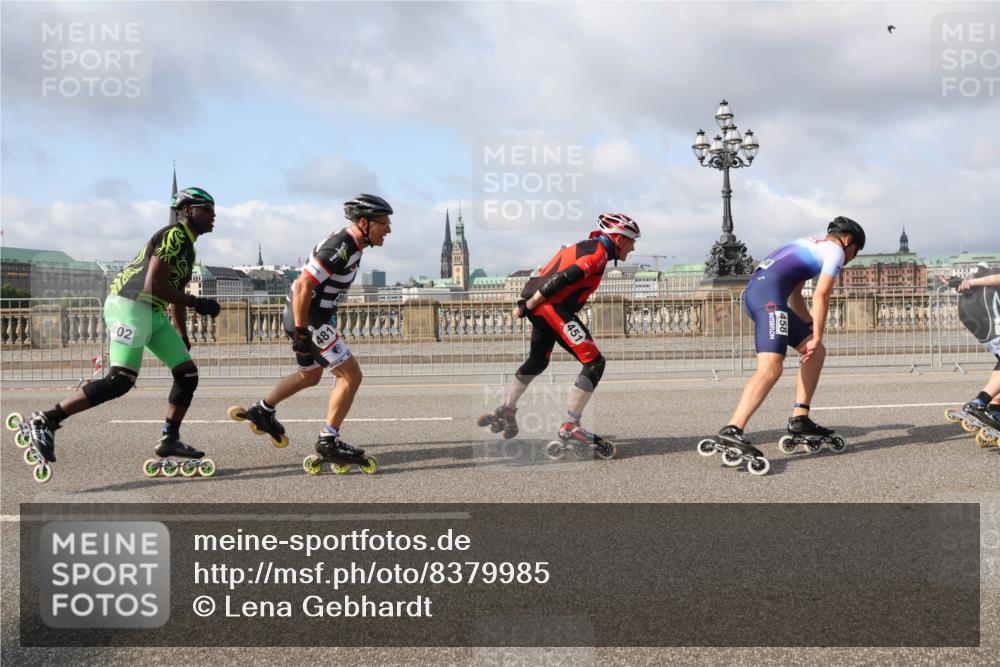 29.06.2025 - hella hamburg halbmarathon Lena Gebhardt http://msf.ph/oto/8379985 29.06.2025 08:51:57 Lombardsbrücke 02, 481, 451 meine-sportfotos.de