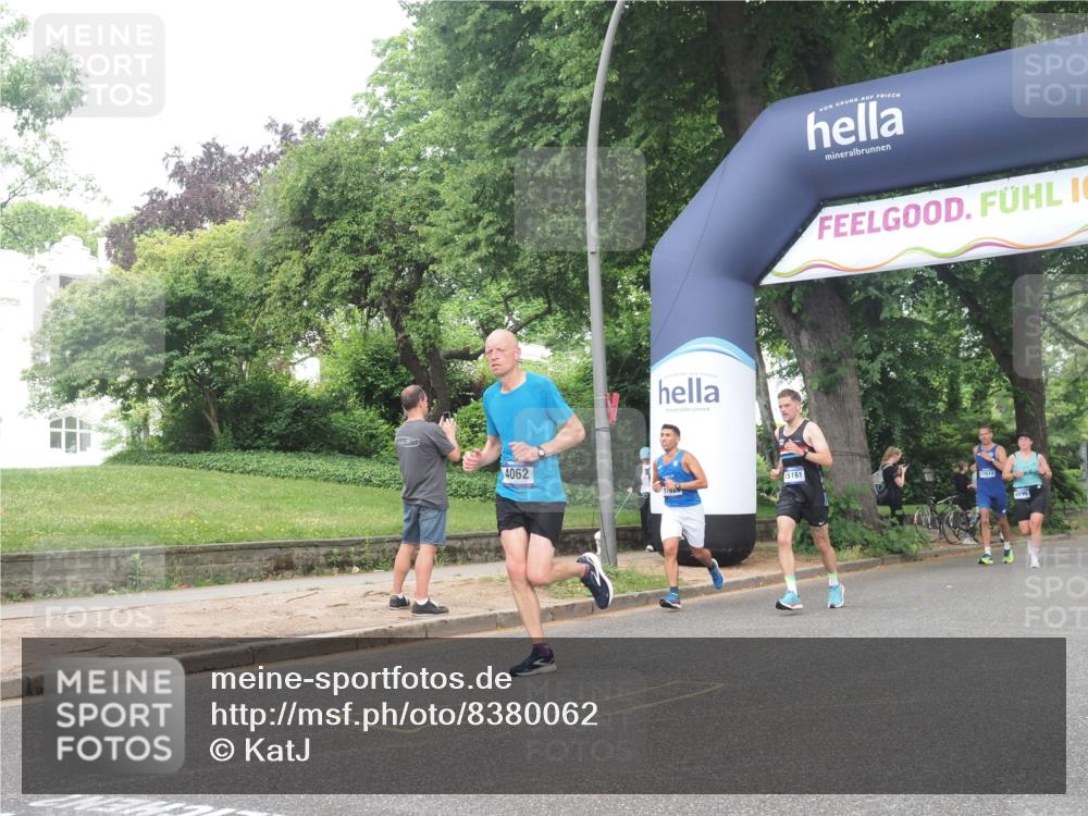 29.06.2025 - hella hamburg halbmarathon KatJ http://msf.ph/oto/8380062 29.06.2025 10:25:01 Zwischen KM18-KM19 4062, 6829, 6990, 7831 meine-sportfotos.de