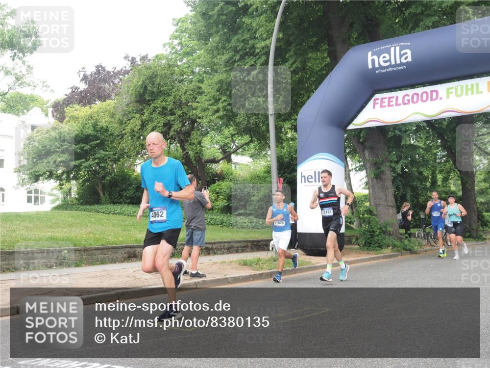 29.06.2025 - hella hamburg halbmarathon KatJ http://msf.ph/oto/8380135 29.06.2025 10:25:02 Zwischen KM18-KM19 4062, 6829, 6990, 7831 meine-sportfotos.de