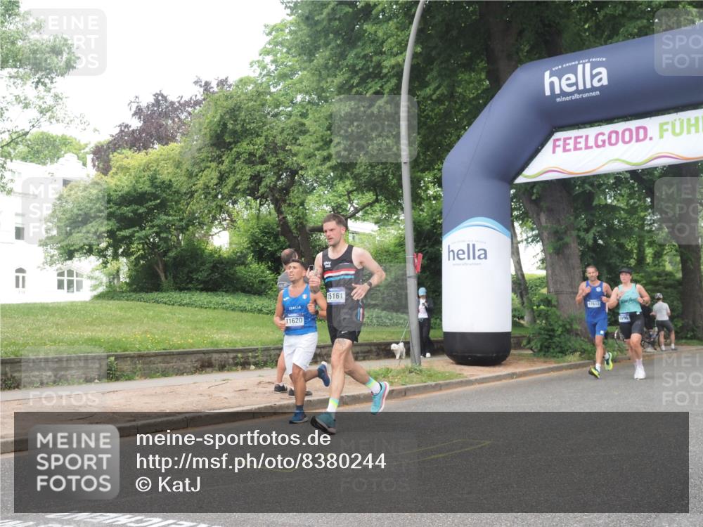 29.06.2025 - hella hamburg halbmarathon KatJ http://msf.ph/oto/8380244 29.06.2025 10:25:02 Zwischen KM18-KM19 4062, 6829, 6990, 7831 meine-sportfotos.de
