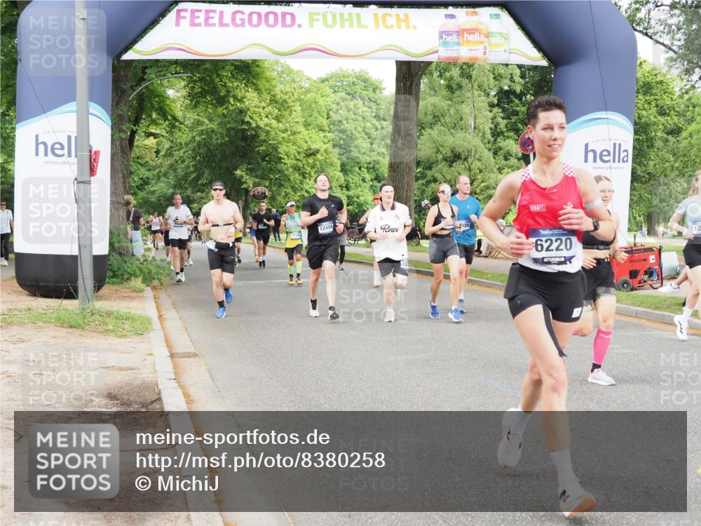 29.06.2025 - hella hamburg halbmarathon MichiJ http://msf.ph/oto/8380258 29.06.2025 10:46:14 Zwischen KM18-KM19 2780, 3983, 4502, 6220, 7065, 8585, 10703, 11808, 12206, 12261, 13847, 15232, 15284, 17017, 17503, 18716, 18985, 19160 meine-sportfotos.de