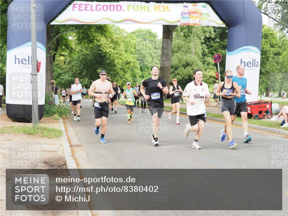 29.06.2025 - hella hamburg halbmarathon MichiJ http://msf.ph/oto/8380402 29.06.2025 10:46:15 Zwischen KM18-KM19 2780, 6220, 7065, 8585, 10488, 11808, 12206, 12261, 12446, 13847, 15232, 15284, 17503, 18985, 19160 meine-sportfotos.de