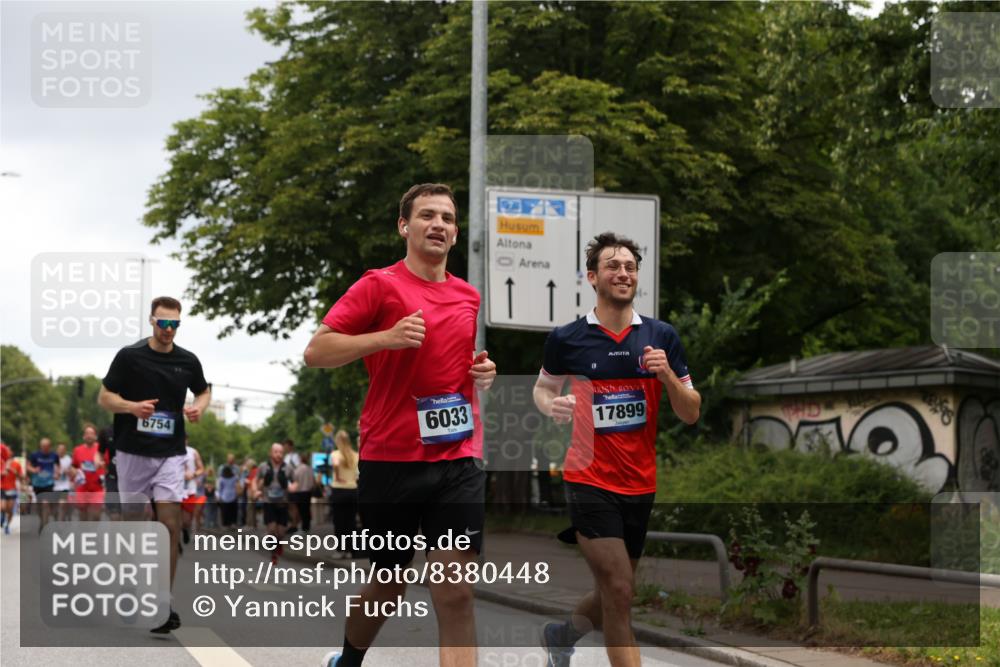 29.06.2025 - hella hamburg halbmarathon Yannick Fuchs http://msf.ph/oto/8380448 29.06.2025 10:54:45 20KM 1364, 1414, 1653, 2322, 2323, 3698, 5602, 5603, 6033, 6201, 6309, 6487, 6754, 6757, 6921, 7006, 7065, 7306, 7636, 7759, 7761, 8191, 8421, 8422, 8662, 8923, 9020, 9021, 10534, 10576, 11623, 11702, 11753, 11782, 11937, 12491, 13459, 13488, 13589, 14429, 15269, 16621, 17491, 17899, 17952, 18029, 18063, 18757, 19117, 19146, 19242, 19246 meine-sportfotos.de