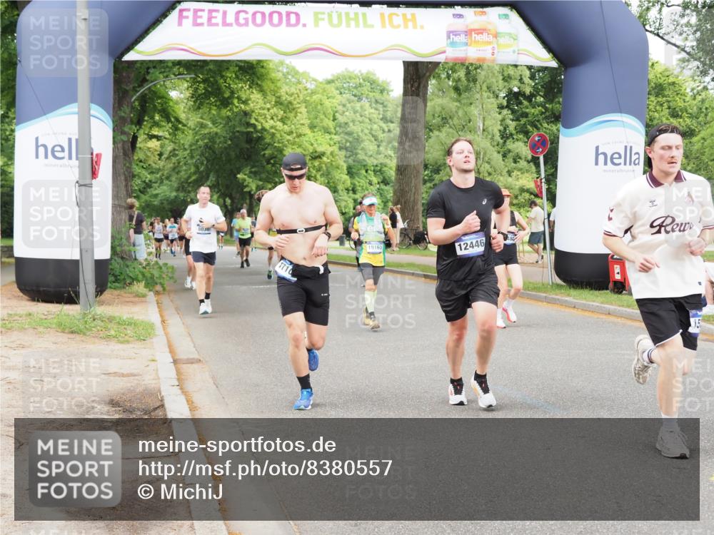 29.06.2025 - hella hamburg halbmarathon MichiJ http://msf.ph/oto/8380557 29.06.2025 10:46:16 Zwischen KM18-KM19 2780, 6220, 7065, 8585, 10488, 12206, 12261, 12446, 13847, 15232, 15284, 17503, 19160 meine-sportfotos.de