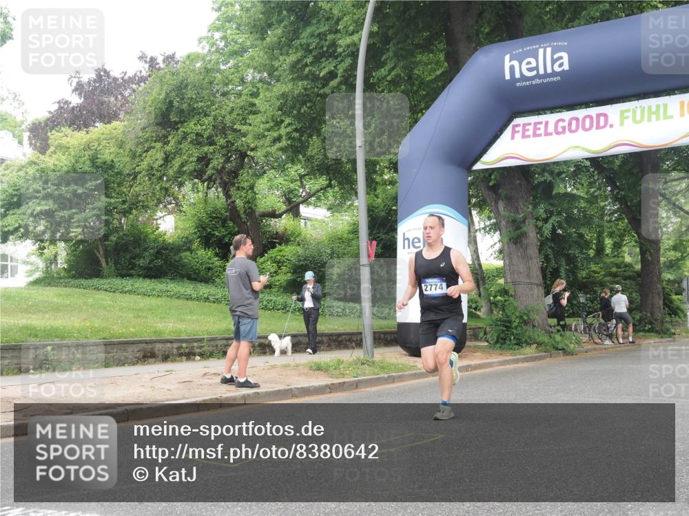 29.06.2025 - hella hamburg halbmarathon KatJ http://msf.ph/oto/8380642 29.06.2025 10:25:06 Zwischen KM18-KM19 2774, 4062, 6990 meine-sportfotos.de