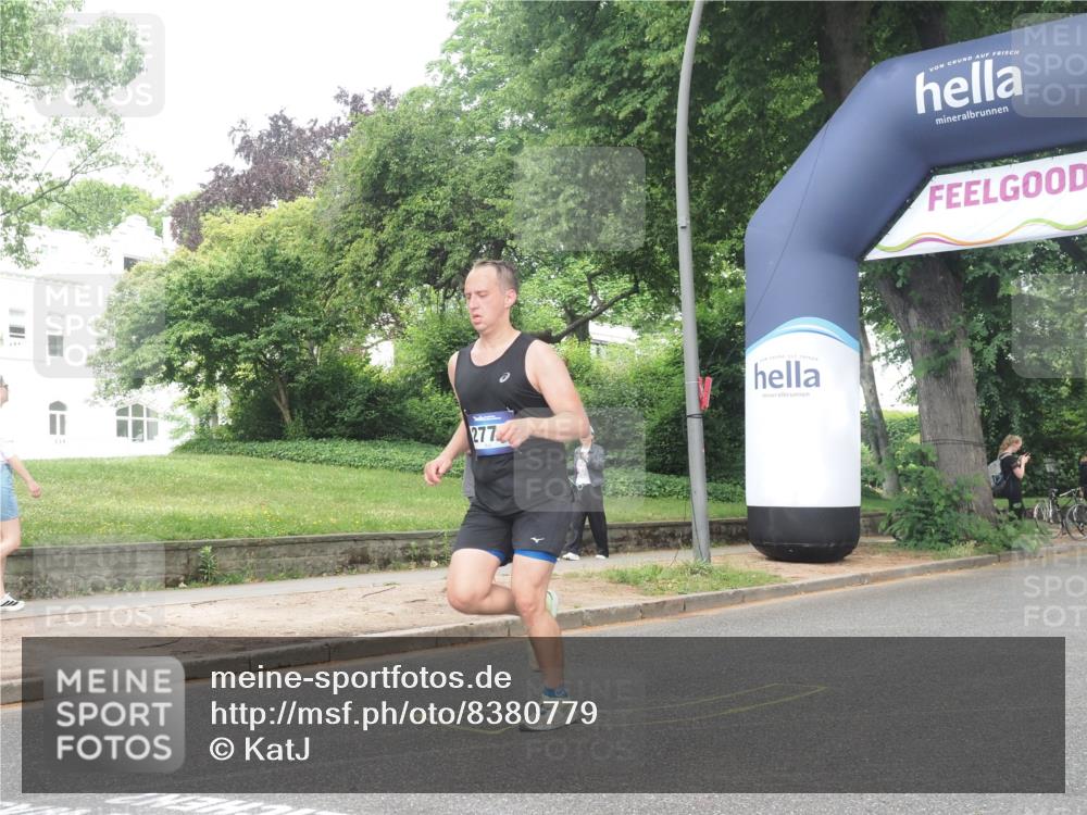29.06.2025 - hella hamburg halbmarathon KatJ http://msf.ph/oto/8380779 29.06.2025 10:25:07 Zwischen KM18-KM19 2774, 4062, 6990 meine-sportfotos.de