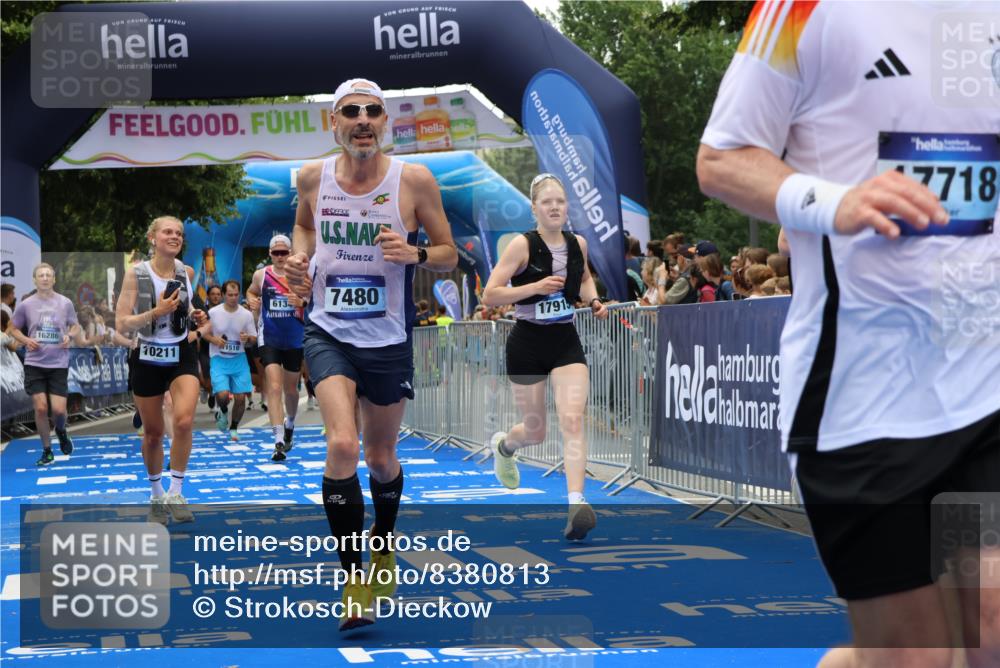 29.06.2025 - hella hamburg halbmarathon Strokosch-Dieckow http://msf.ph/oto/8380813 29.06.2025 10:47:11 Ziel 1460, 2623, 4093, 6134, 6168, 6203, 6373, 6700, 6716, 7480, 7908, 10208, 10211, 12579, 13007, 13672, 15684, 16286, 17718, 17915, 18856 meine-sportfotos.de