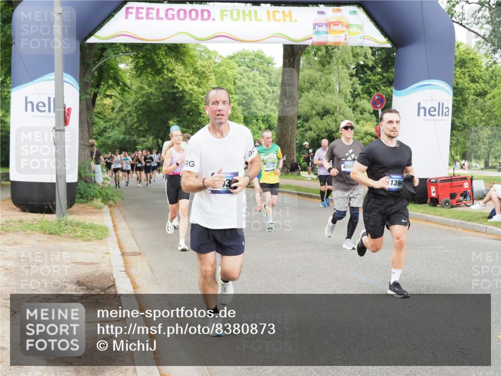 29.06.2025 - hella hamburg halbmarathon MichiJ http://msf.ph/oto/8380873 29.06.2025 10:46:19 Zwischen KM18-KM19 2780, 4986, 6220, 8030, 10488, 11394, 12206, 12261, 12446, 14823, 15232, 15284, 18485, 19160, 19178 meine-sportfotos.de