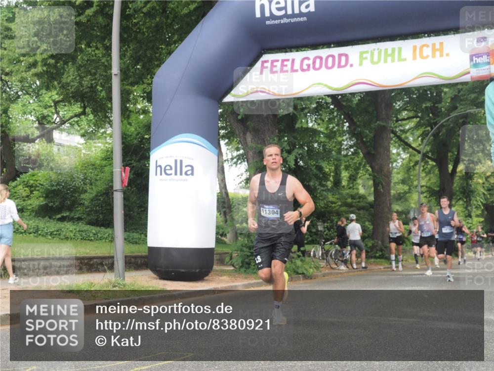 29.06.2025 - hella hamburg halbmarathon KatJ http://msf.ph/oto/8380921 29.06.2025 10:25:11 Zwischen KM18-KM19 2774 meine-sportfotos.de