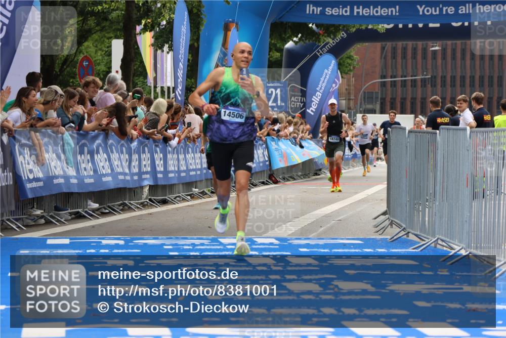 29.06.2025 - hella hamburg halbmarathon Strokosch-Dieckow http://msf.ph/oto/8381001 29.06.2025 10:24:32 Ziel 2892, 7855, 14506 meine-sportfotos.de