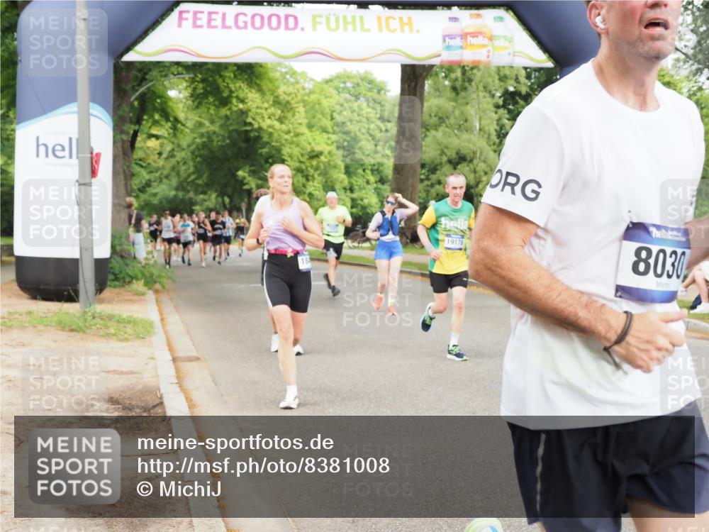 29.06.2025 - hella hamburg halbmarathon MichiJ http://msf.ph/oto/8381008 29.06.2025 10:46:20 Zwischen KM18-KM19 2780, 4986, 6220, 8030, 10488, 11394, 12206, 12261, 12446, 14823, 15232, 15284, 18485, 19160, 19178 meine-sportfotos.de