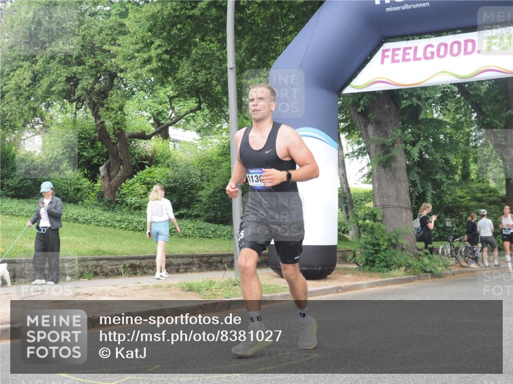 29.06.2025 - hella hamburg halbmarathon KatJ http://msf.ph/oto/8381027 29.06.2025 10:25:11 Zwischen KM18-KM19 2774 meine-sportfotos.de