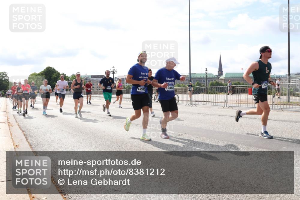 29.06.2025 - hella hamburg halbmarathon Lena Gebhardt http://msf.ph/oto/8381212 29.06.2025 10:15:33 Lombardsbrücke 1077, 13500, 3417, 3453, 1825, 1296, 1440, 1524, 1745, 2110, 2281, 2720, 2989, 3417, 3513, 3650, 4007, 4466, 4492, 4494, 4495, 5069, 5271, 5739, 5986, 6317, 6376, 6576, 7452, 7809, 7810, 7881, 7941, 7942, 8237, 8256, 8609, 9192, 9307, 9423, 9657, 9847, 9975, 9997, 10108, 10608, 10775, 10858, 12457, 12469, 12521, 13179, 13197, 13453, 13500, 13818, 13951, 14413, 14423, 14550, 14552, 15150, 15307, 15740 meine-sportfotos.de