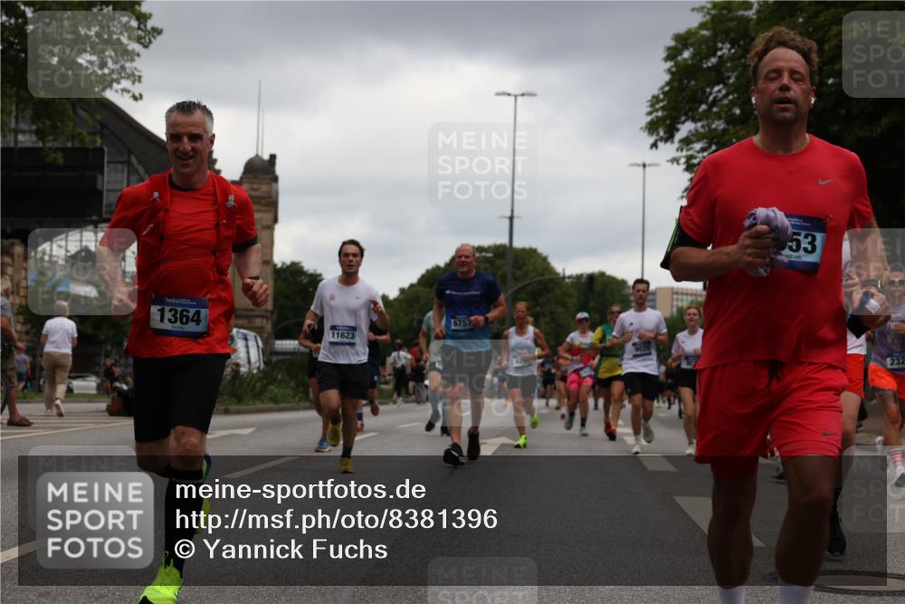 29.06.2025 - hella hamburg halbmarathon Yannick Fuchs http://msf.ph/oto/8381396 29.06.2025 10:54:52 20KM 1188, 1364, 1414, 1453, 1653, 2322, 2323, 2661, 3698, 5602, 5603, 5775, 6033, 6201, 6487, 6708, 6754, 6757, 6921, 7006, 7065, 7306, 7636, 7759, 7761, 8421, 8662, 8923, 9020, 9021, 9984, 10534, 11623, 11702, 11782, 12491, 13459, 13516, 13589, 15269, 16621, 17145, 17226, 17951, 17952, 18133, 18757, 19117, 19146, 19242 meine-sportfotos.de