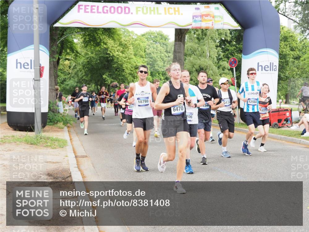 29.06.2025 - hella hamburg halbmarathon MichiJ http://msf.ph/oto/8381408 29.06.2025 10:46:29 Zwischen KM18-KM19 6438, 6470, 7031, 7223, 7824, 8326, 8509, 12564, 12736, 13706, 14732, 15344, 16530, 17814, 18377, 18799 meine-sportfotos.de