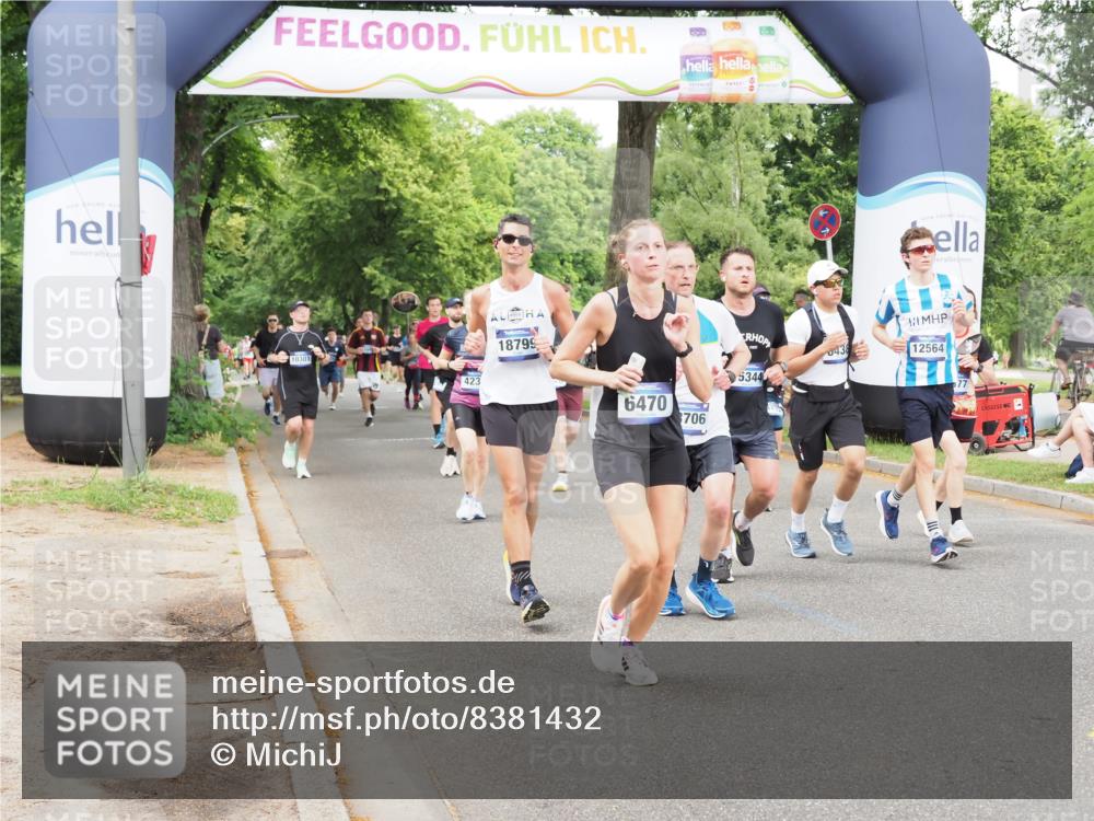 29.06.2025 - hella hamburg halbmarathon MichiJ http://msf.ph/oto/8381432 29.06.2025 10:46:30 Zwischen KM18-KM19 6438, 6470, 7031, 8326, 12564, 12736, 13706, 14732, 15344, 16530, 17814, 18377, 18799 meine-sportfotos.de