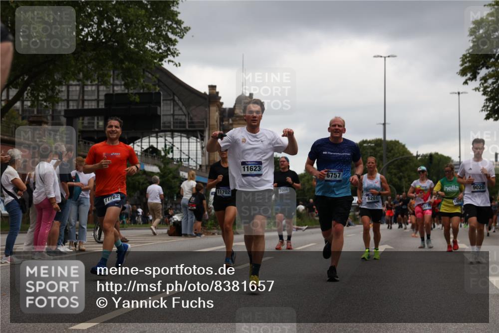 29.06.2025 - hella hamburg halbmarathon Yannick Fuchs http://msf.ph/oto/8381657 29.06.2025 10:54:53 20KM 1188, 1364, 1414, 1453, 1653, 2322, 2323, 2661, 3698, 5602, 5603, 5775, 6033, 6201, 6487, 6708, 6754, 6757, 6921, 7006, 7065, 7306, 7636, 7759, 7761, 8662, 9020, 9021, 9984, 10534, 11623, 11702, 11782, 13459, 13516, 15269, 16621, 17145, 17226, 17951, 17952, 18133, 18757, 19117, 19146, 19242 meine-sportfotos.de
