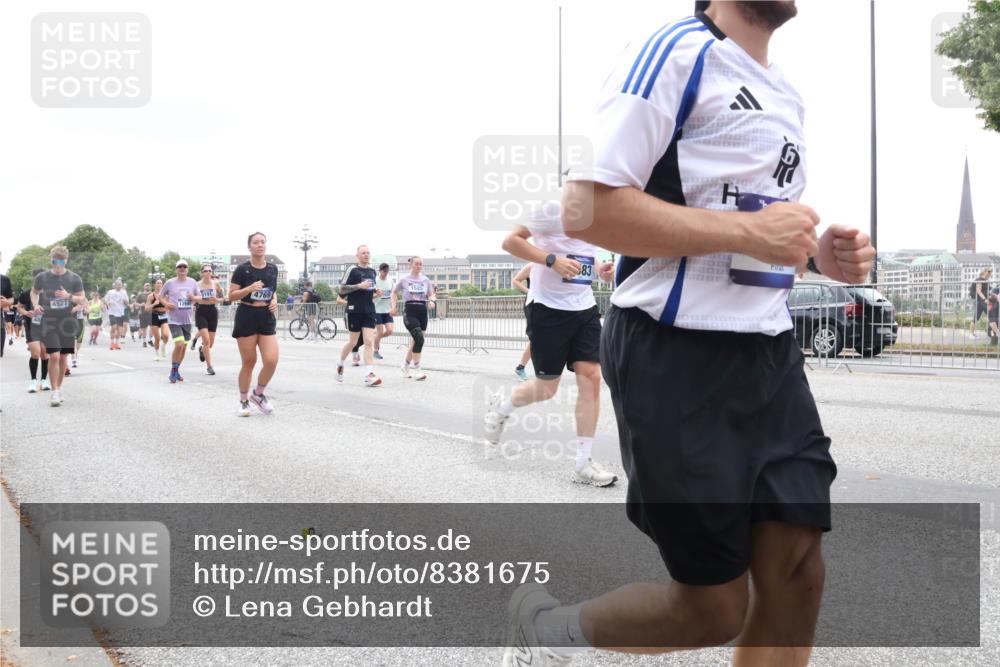 29.06.2025 - hella hamburg halbmarathon Lena Gebhardt http://msf.ph/oto/8381675 29.06.2025 10:49:32 Lombardsbrücke 4527, 191, 4769, 1525, 83, 1040, 1041, 1525, 1625, 1805, 1888, 2067, 2395, 2466, 2527, 2541, 2668, 2713, 2862, 2927, 2997, 3070, 3086, 3183, 3232, 3383, 3943, 4403, 4525, 4527, 4589, 4769, 4809, 5076, 5106, 5118, 5463, 5552, 5694, 6191, 6694, 6979, 6989, 7301, 7305, 7339, 7366, 7650, 7679, 7931, 7936, 8065, 8549, 9162, 9245, 9261, 9341, 9359, 10033, 10038, 10130, 10333, 10403, 10479, 10704, 10782, 10785, 11031, 11192, 11558, 11631, 12124, 12388, 13764, 14692 meine-sportfotos.de