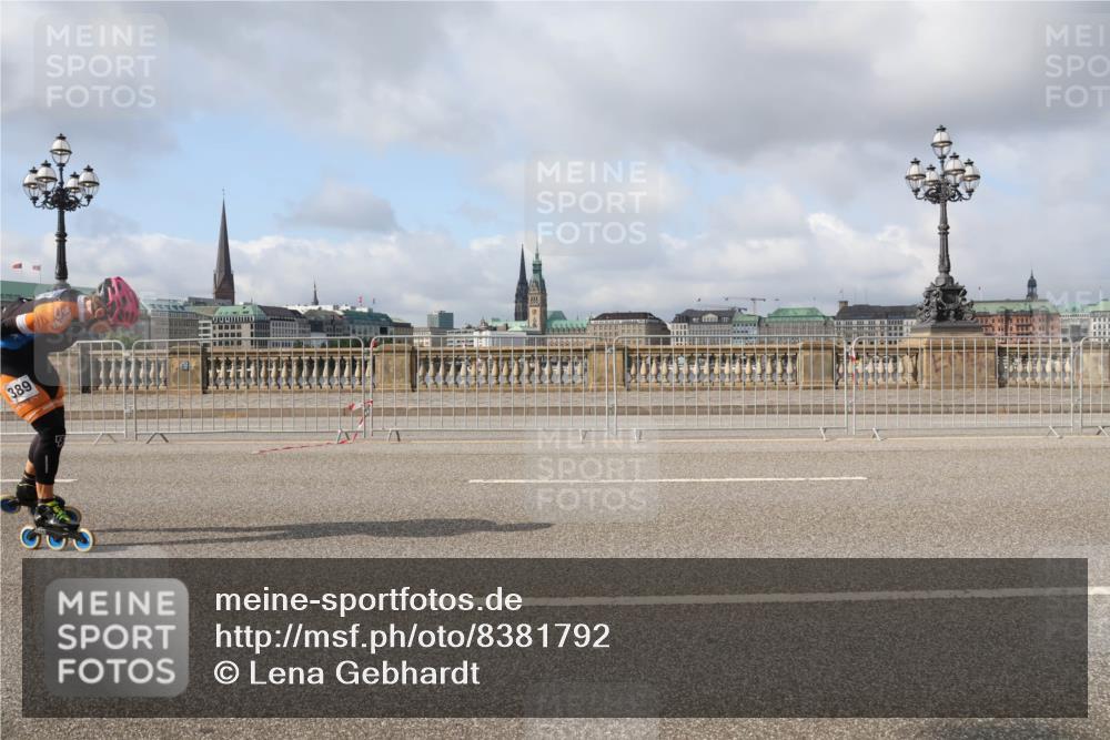 29.06.2025 - hella hamburg halbmarathon Lena Gebhardt http://msf.ph/oto/8381792 29.06.2025 08:52:24 Lombardsbrücke 389 meine-sportfotos.de