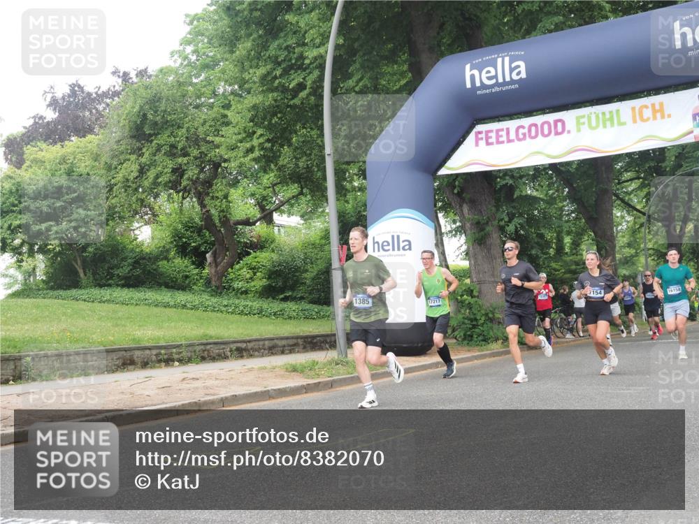 29.06.2025 - hella hamburg halbmarathon KatJ http://msf.ph/oto/8382070 29.06.2025 10:25:21 Zwischen KM18-KM19 1385, 2121, 2399, 5042, 6915, 6993, 7154 meine-sportfotos.de