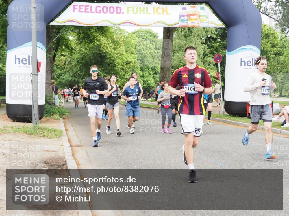 29.06.2025 - hella hamburg halbmarathon MichiJ http://msf.ph/oto/8382076 29.06.2025 10:46:36 Zwischen KM18-KM19 1019, 1544, 2730, 4238, 6033, 6087, 6438, 6754, 8326, 10281, 10301, 11041, 11250, 11935, 12564, 14732, 15344, 18377, 18727, 18855 meine-sportfotos.de