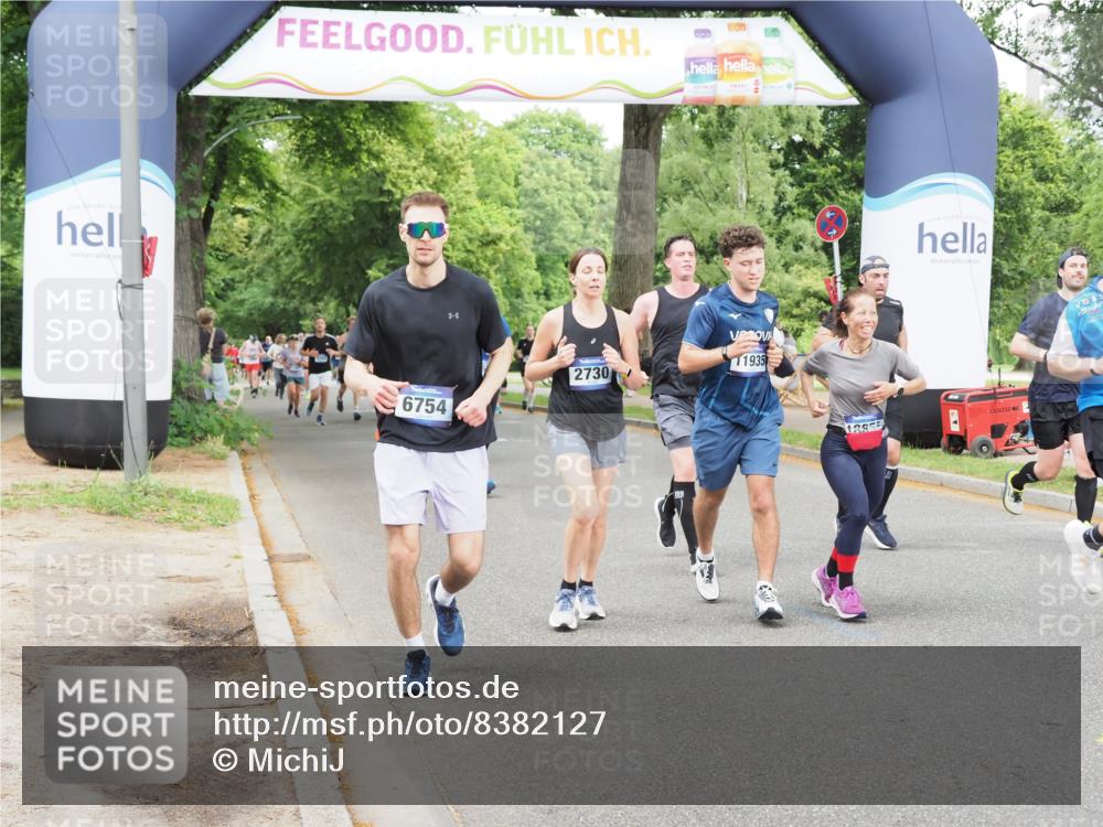29.06.2025 - hella hamburg halbmarathon MichiJ http://msf.ph/oto/8382127 29.06.2025 10:46:38 Zwischen KM18-KM19 1019, 1544, 2426, 2730, 4238, 6033, 6087, 6754, 9985, 10281, 10301, 11041, 11250, 11935, 18727, 18855 meine-sportfotos.de