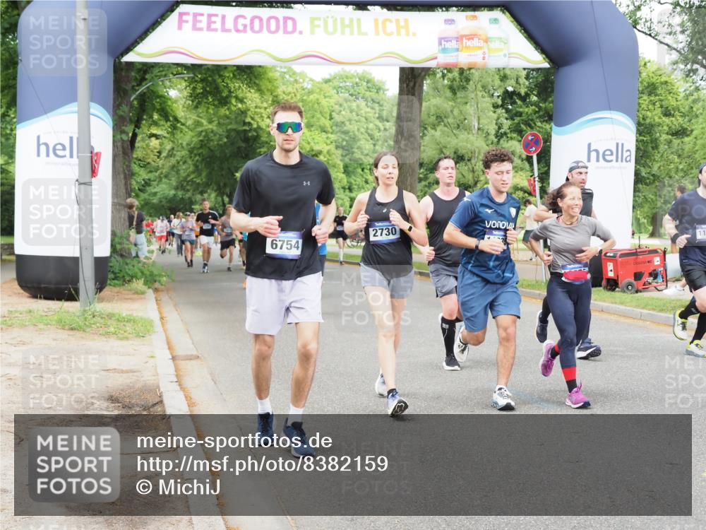 29.06.2025 - hella hamburg halbmarathon MichiJ http://msf.ph/oto/8382159 29.06.2025 10:46:38 Zwischen KM18-KM19 1019, 1544, 2426, 2730, 4238, 6033, 6087, 6754, 9985, 10281, 10301, 11041, 11250, 11935, 18727, 18855 meine-sportfotos.de